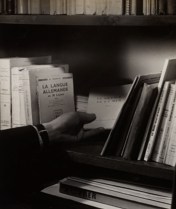 Jahan's 1944 photograph