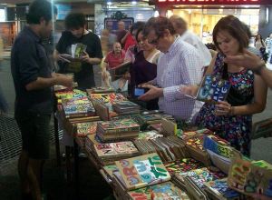 Libros_de_Eloísa_Cartonera_Noche_Librerias