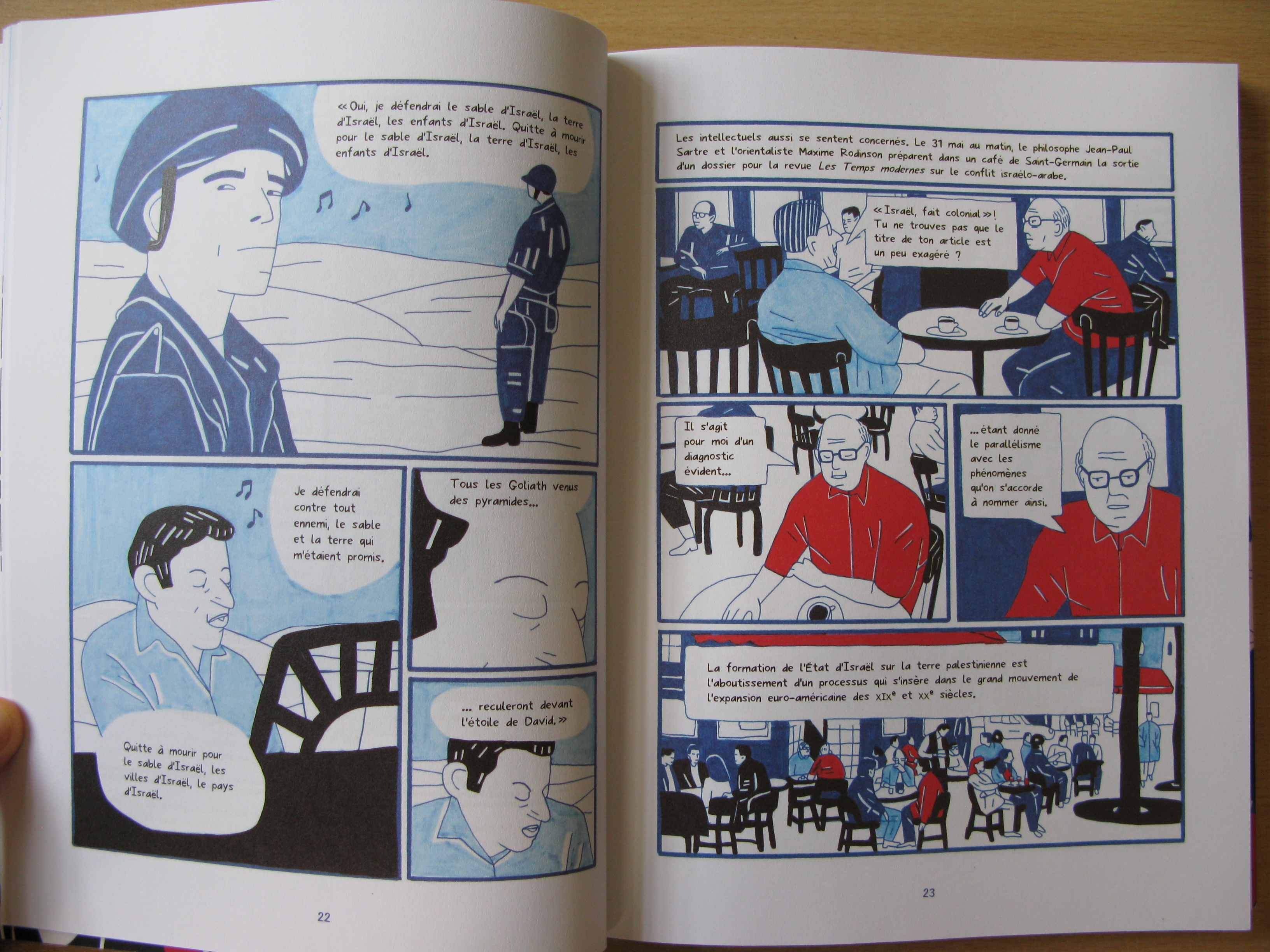 An open double page from the comic book un chant d'amour